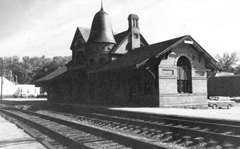 Oakland B&O Railroad Station (June 1970), SE ELEVATION